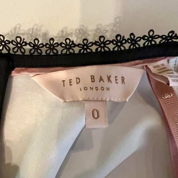 Ted Baker London Daisie Floral Fit & Flare Dress Size 0 - Picture 6 of 9